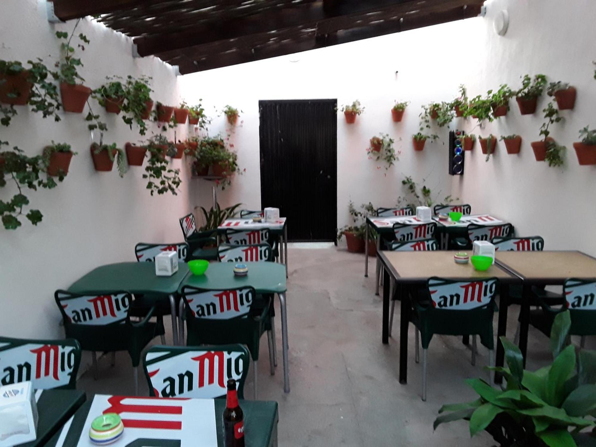 Hostal Miguel Calahonda Kültér fotó
